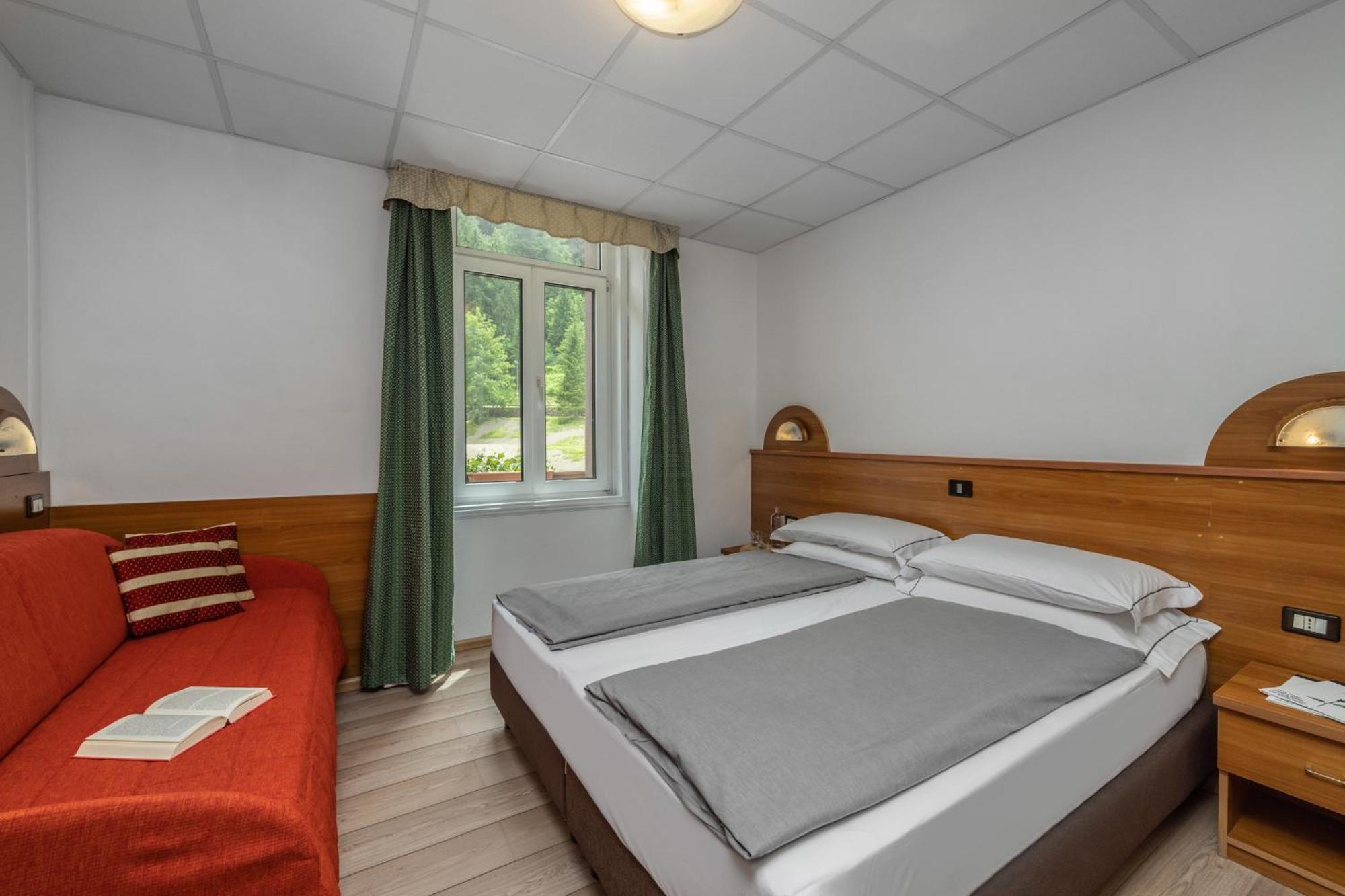 Hotel Pejo Peio Fonti Room photo